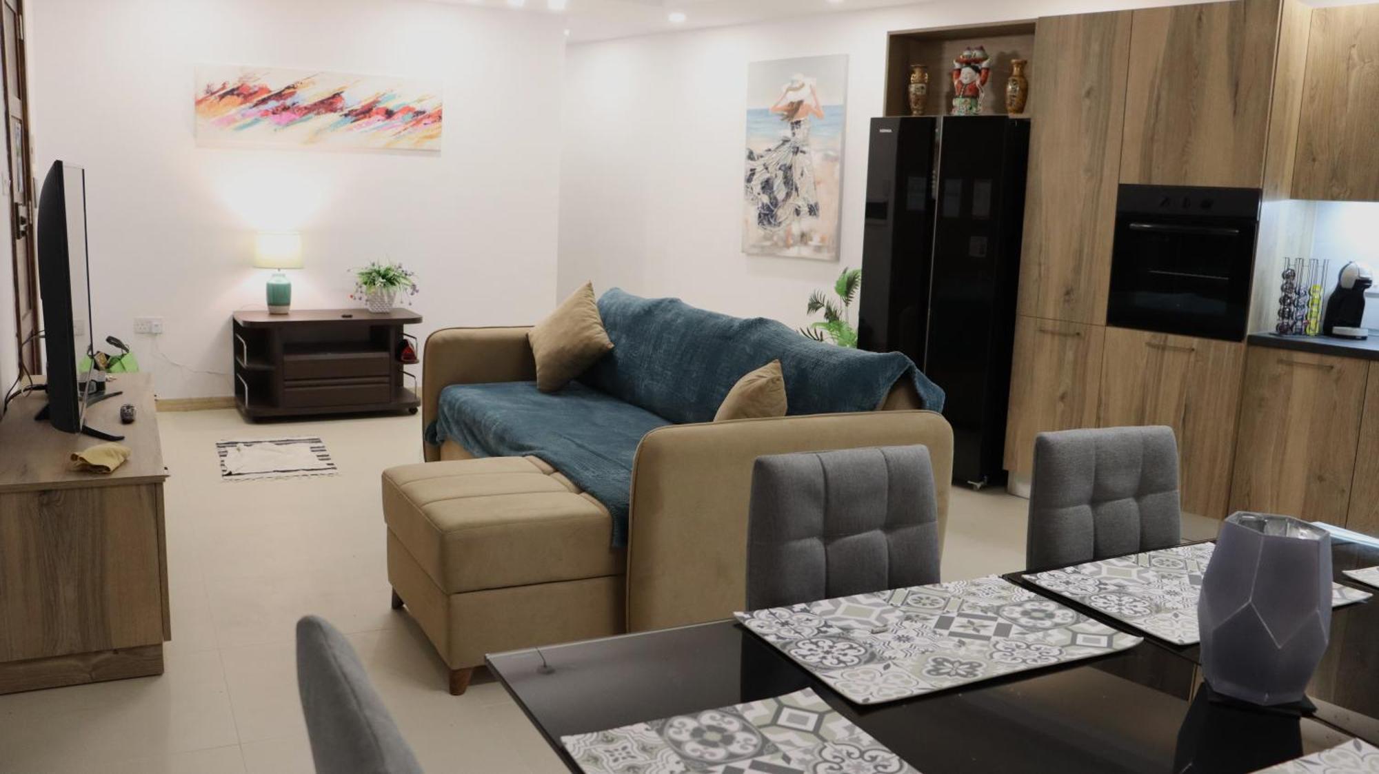 Apartment Sc6 - Modern & Spacious 2 Bed *